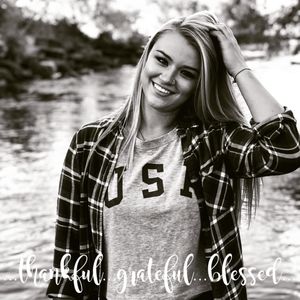 Meet your Posher, Hannah